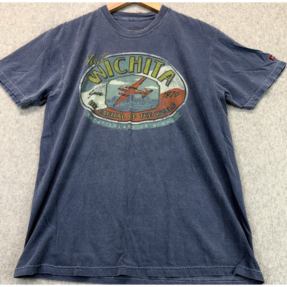 Vintage Vacationland Mens T-Shirt Blue Graphic Wichita Air Capital Crewneck M